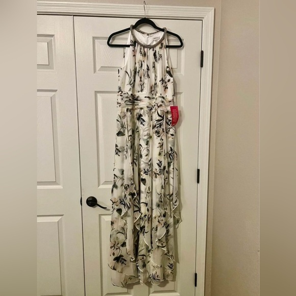 FINAL PRICE - NWT Calvin Klein floral maxi🍦 - Picture 1 of 4